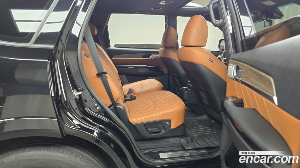 Kia Mohave Diesel 3.0 4WD 6-Seater, 2022