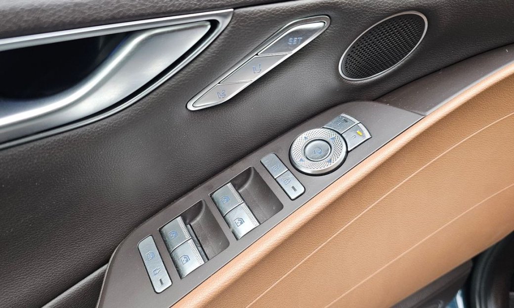 Genesis G80 Gasoline 2.5 Turbo AWD, 2022