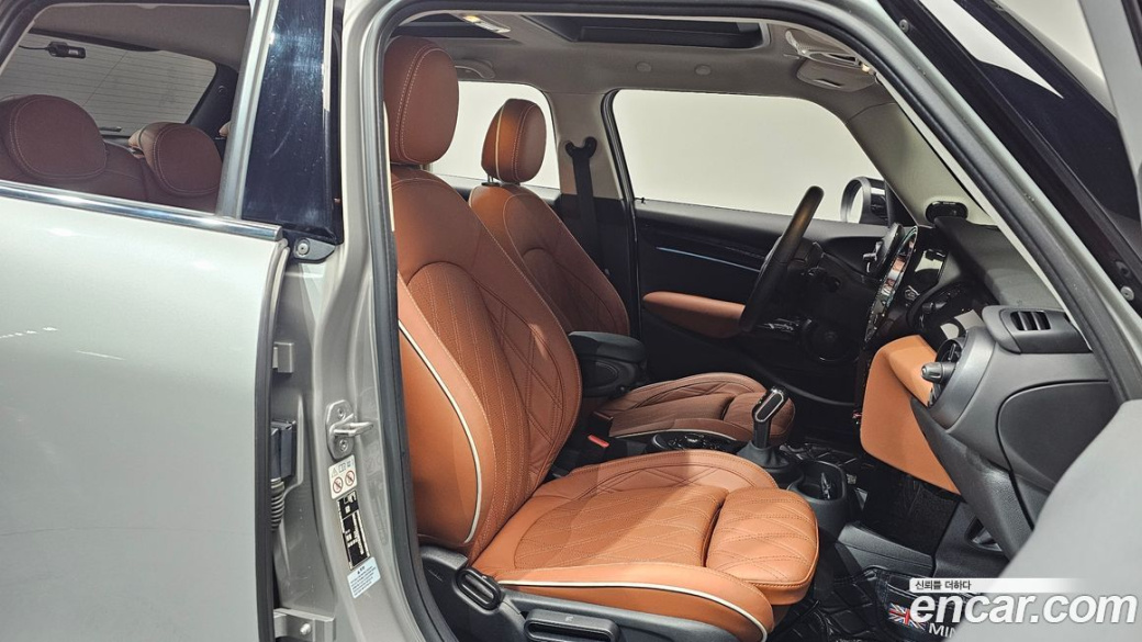 Mini Cooper 5Door Classic, 2024