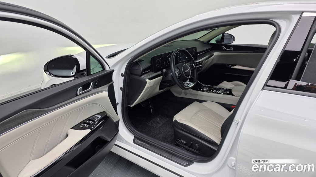 Kia K5 1.6 Turbo, 2024