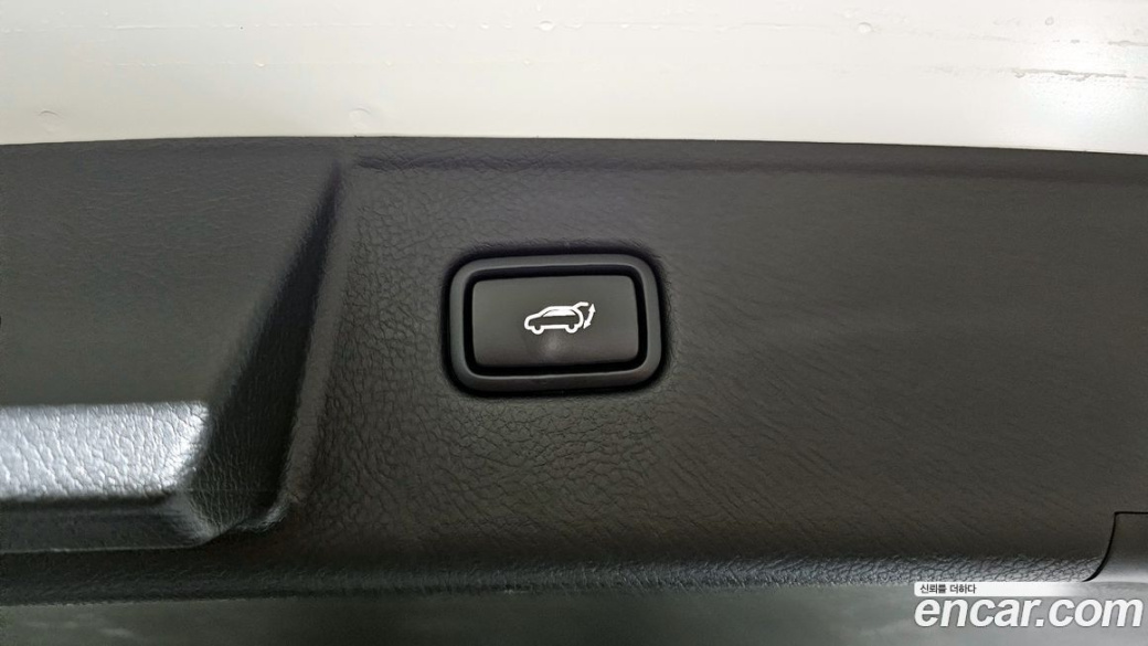 Kia Mohave Diesel 3.0 4WD 6-Seater, 2023