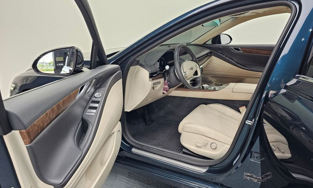 Genesis G80 Gasoline 2.5 Turbo 2WD, 2024