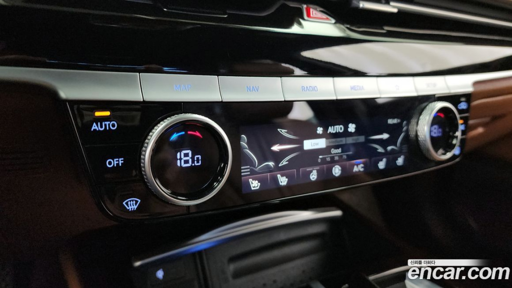 Genesis G80 Gasoline 2.5 Turbo 2WD, 2024