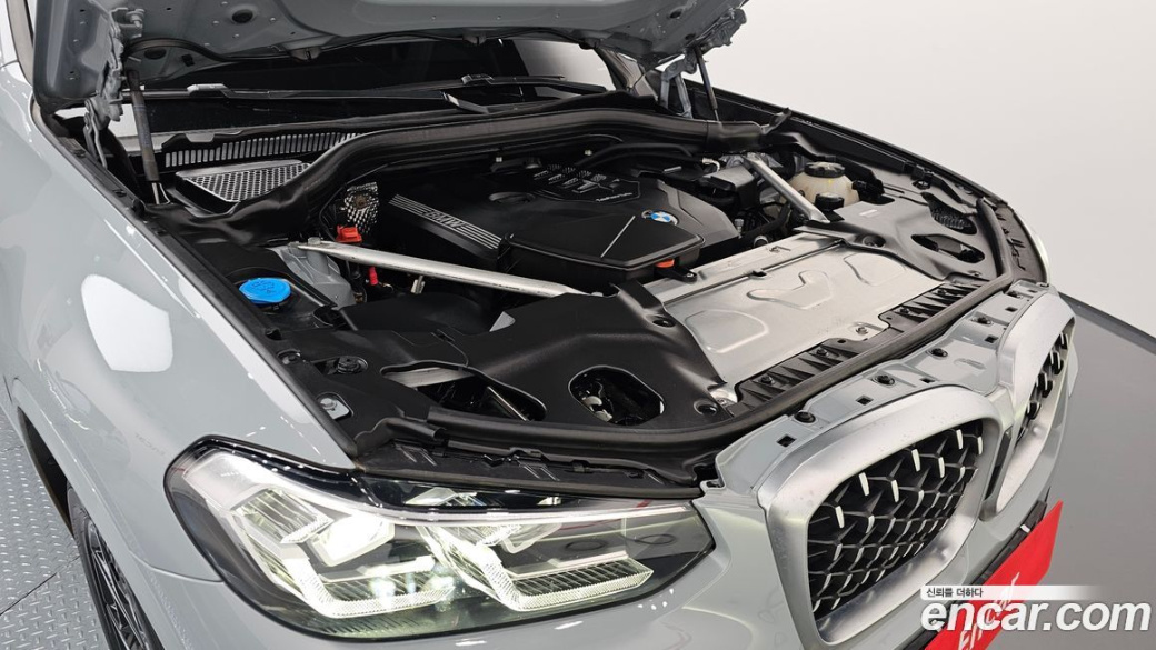 BMW X4 xDrive20i M Sport, 2022