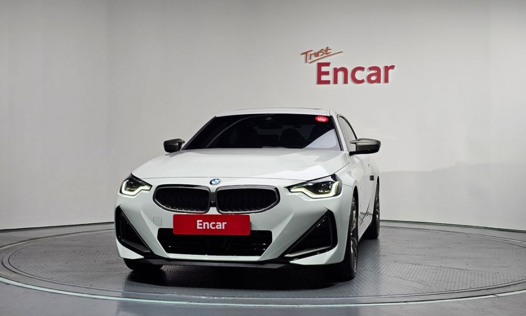 BMW 2-Series M240i xDrive Coupe, 2024