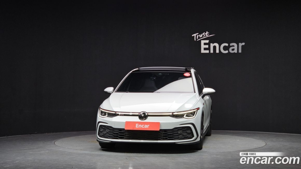 Volkswagen Golf 2.0 GTI, 2024