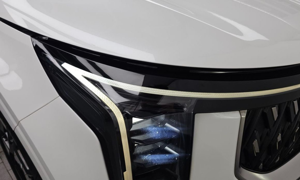 Kia Carnival 7-Seater Signature, 2024