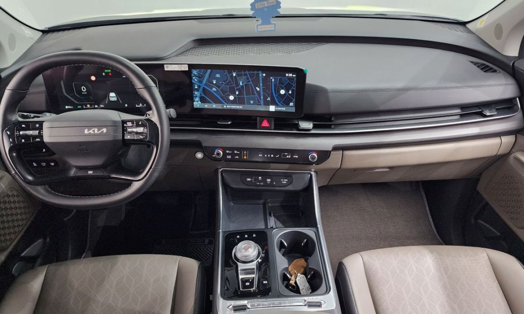 Kia Carnival 9-Seater Noblesse, 2025
