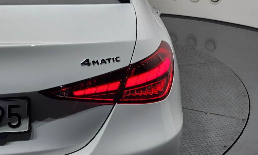 Mercedes-Benz C-Class C300 4MATIC Avantgarde, 2023