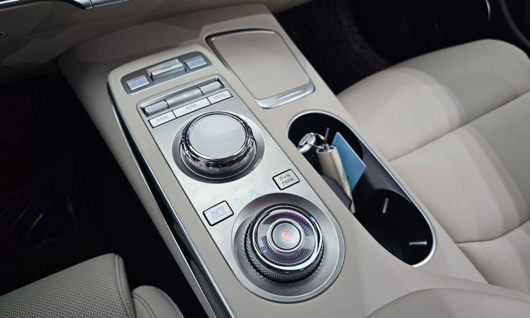 Genesis GV70 2.5T Gasoline AWD, 2024