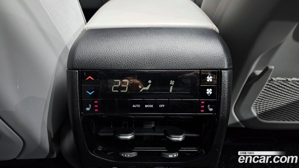 Jeep Cherokee L 3.6 Overland, 2021
