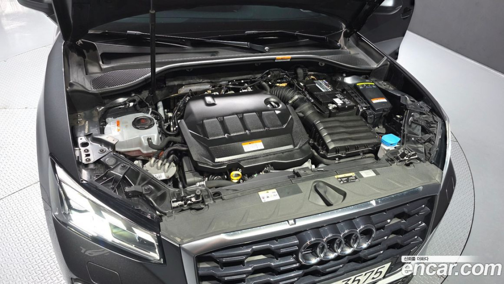 Audi Q2 35 TDI Premium, 2023