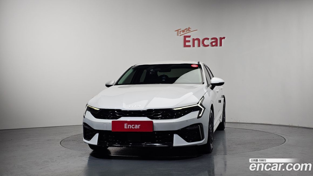 Kia K5 2.0, 2024