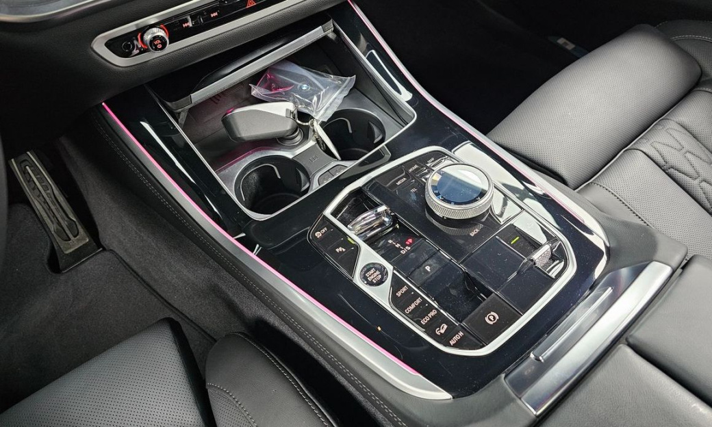 BMW X5 xDrive 40i M Sport, 2025