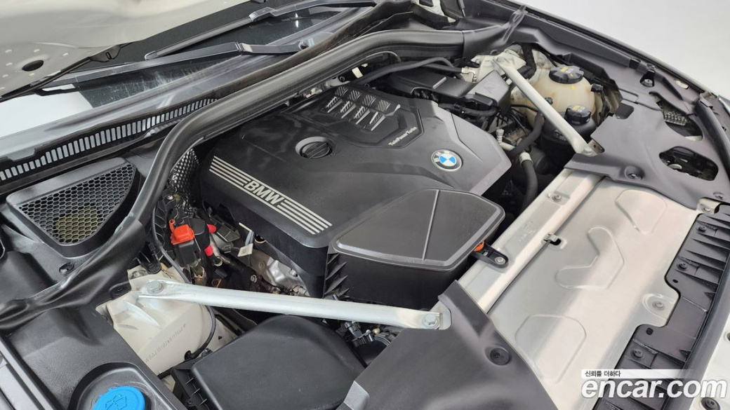 BMW X4 xDrive20i xLine, 2022