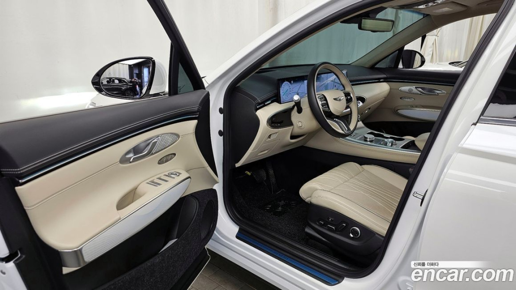 Genesis GV70 2.5T Gasoline AWD, 2025