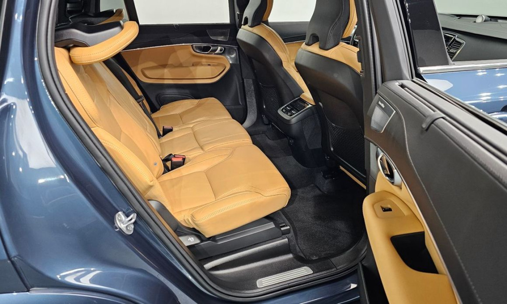 Volvo XC90 B6 Ultimate Bright, 2024