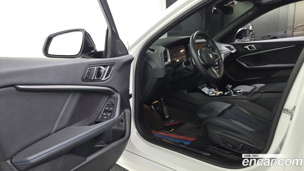 BMW 1-Series 120i M Sports, 2024