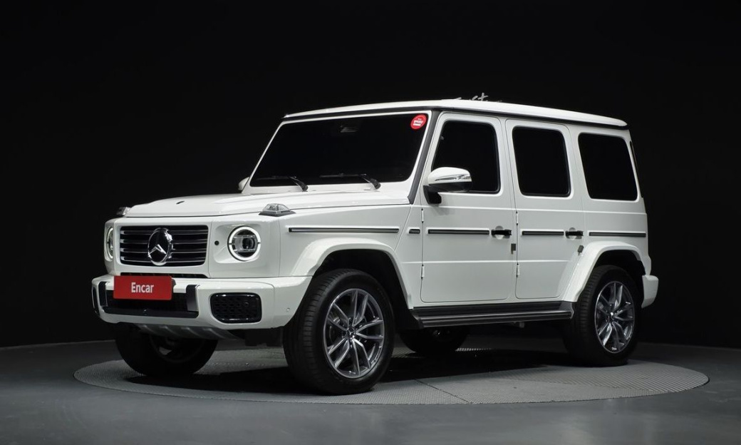 Mercedes-Benz G-Class G450d, 2025