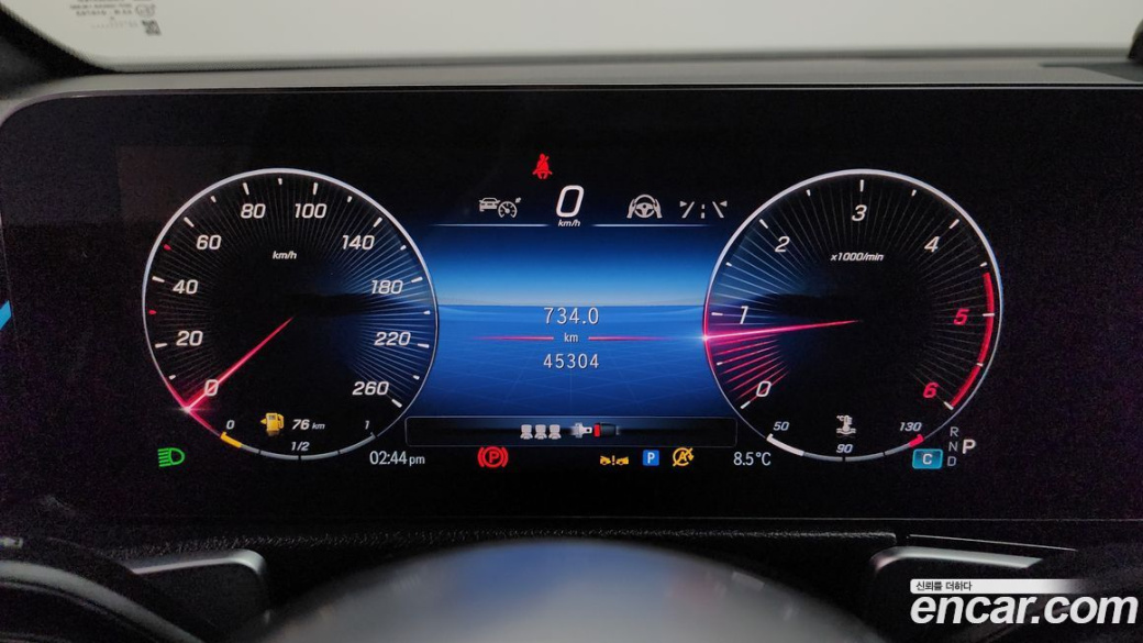 Mercedes-Benz GLB-Class GLB200 d, 2024