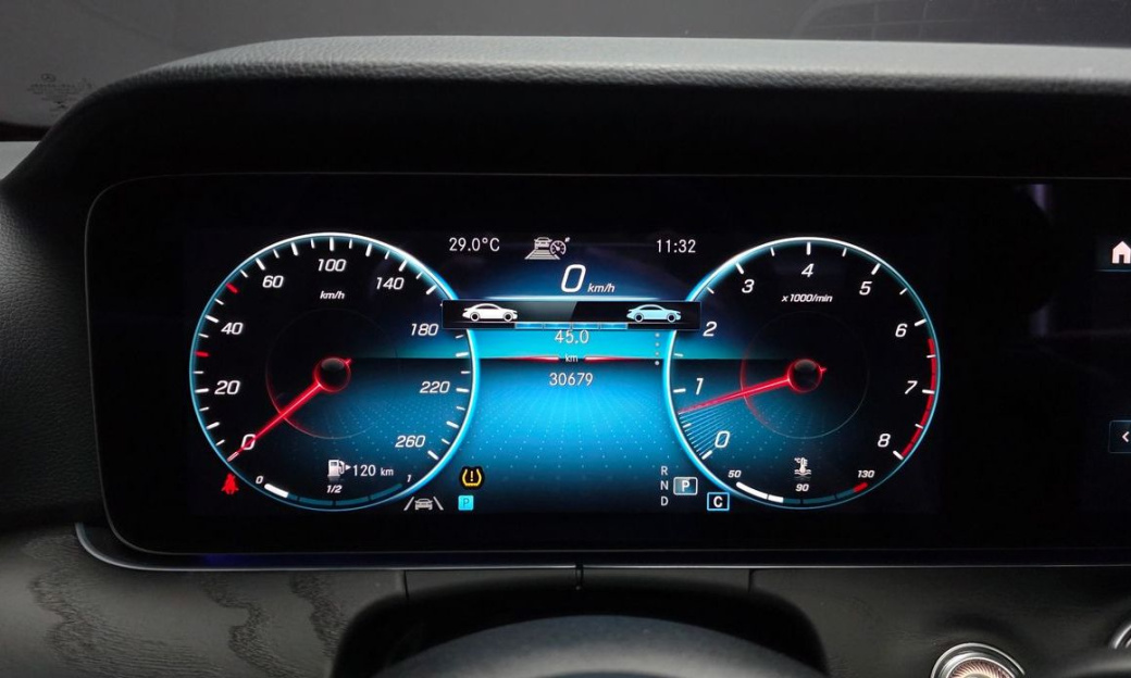 Mercedes-Benz E-Class E250 Avantgarde, 2022