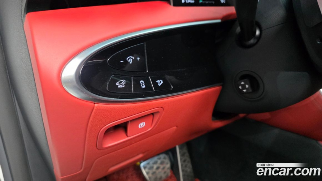 Genesis GV70 2.5T Gasoline AWD, 2025