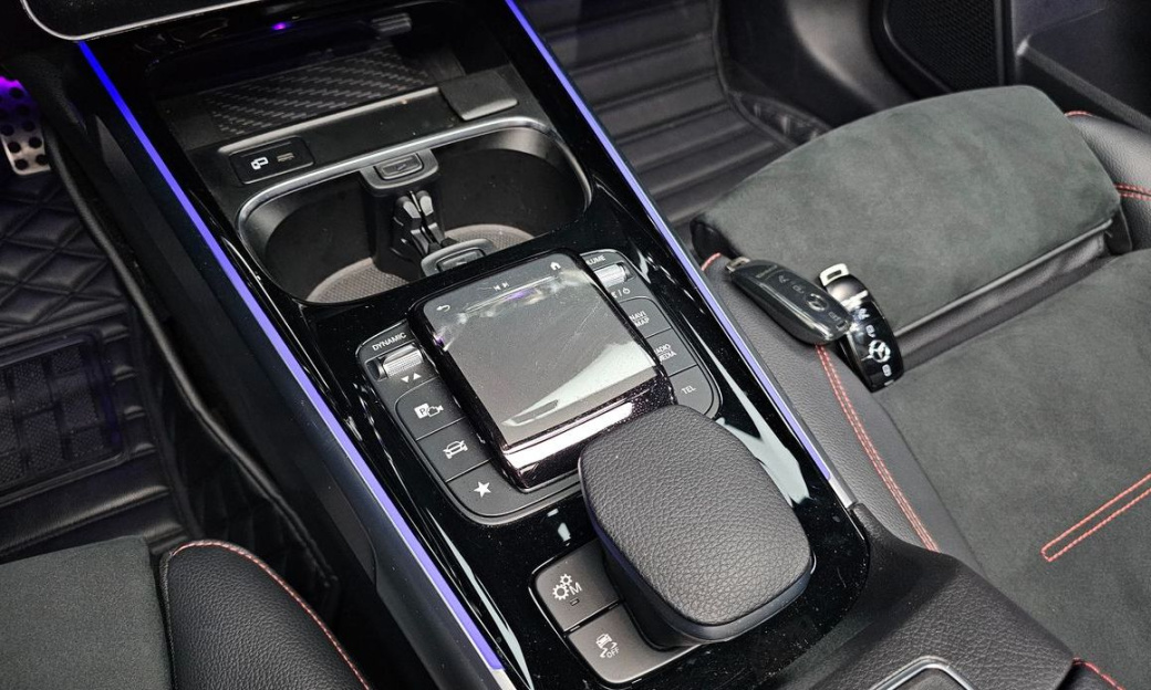Mercedes-Benz GLB-Class AMG GLB35 4MATIC, 2023