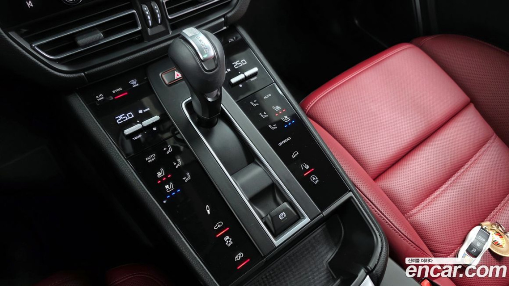 Porsche Macan 2.9 GTS, 2022