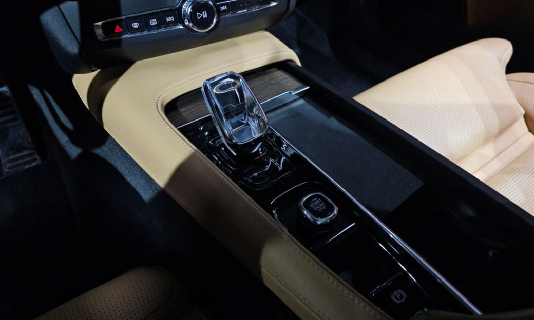 Volvo S90 B6 AWD Inscription, 2022