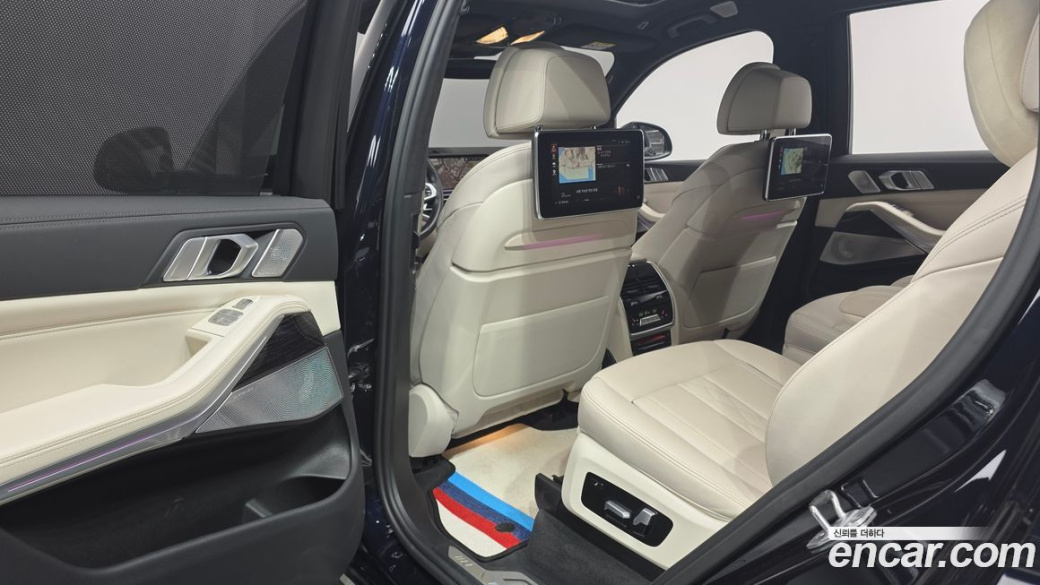 BMW X7 xDrive 40i M Sport 6STR, 2022