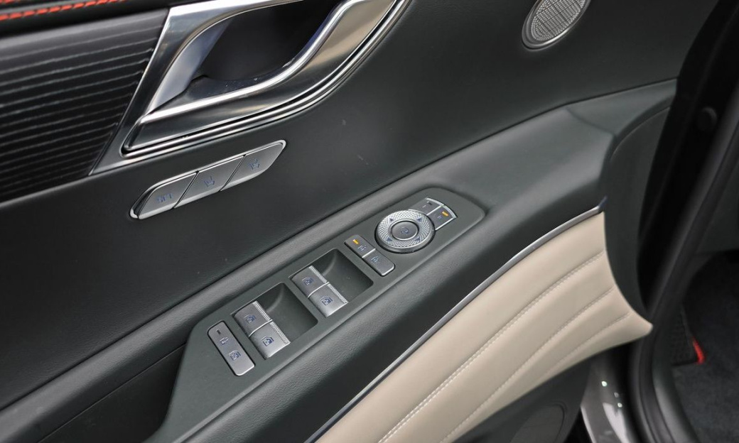 Genesis GV80 2.5T Gasoline AWD, 2024