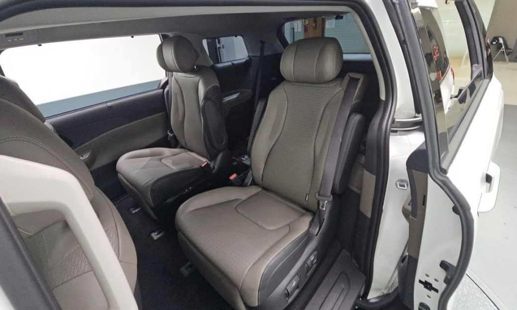 Kia Carnival 7-Seater Noblesse, 2024
