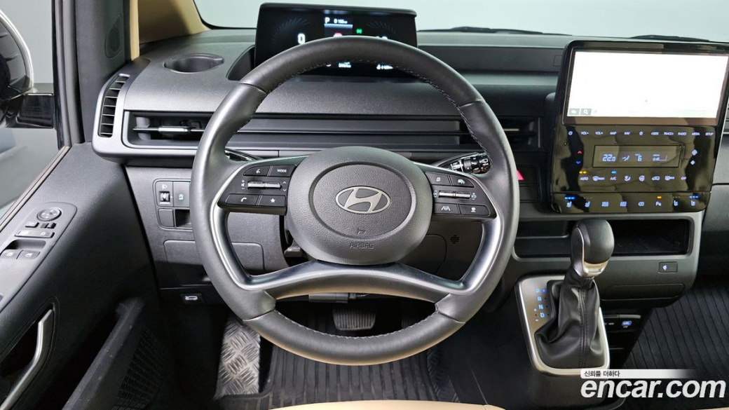 Hyundai Staria Cargo 3-Seater, 2025