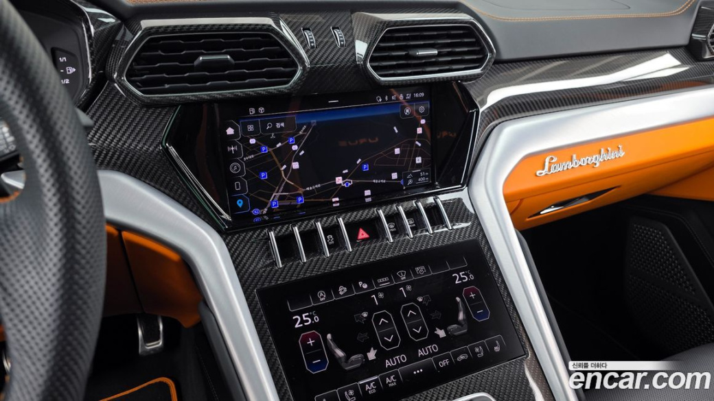 Lamborghini Urus 4.0 V8 S, 2024