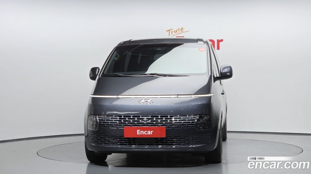 Hyundai Staria Tourer 9-Seater, 2023