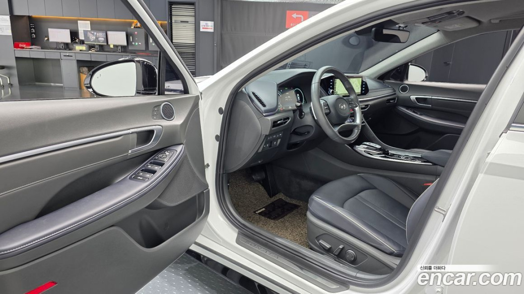 Hyundai Sonata 2.0, 2023