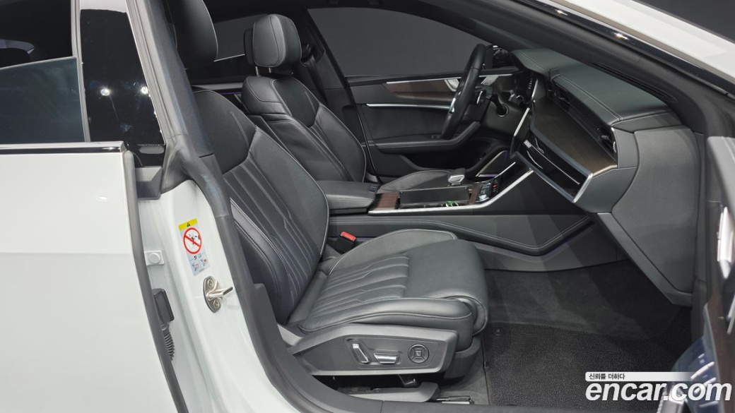 Audi A7 55 TFSI Quattro Premium, 2022
