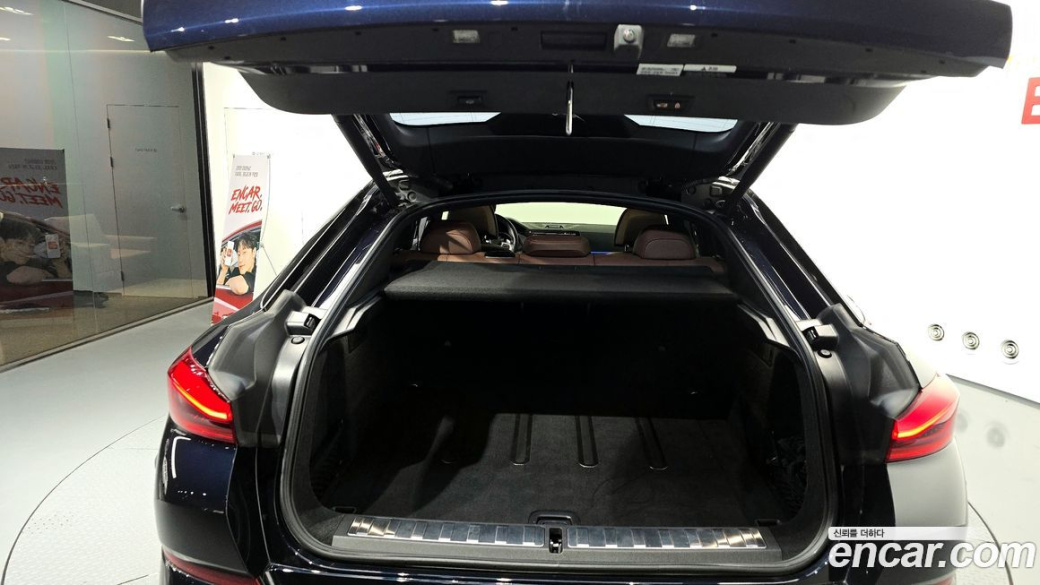 BMW X6 xDrive40i M Sport, 2022