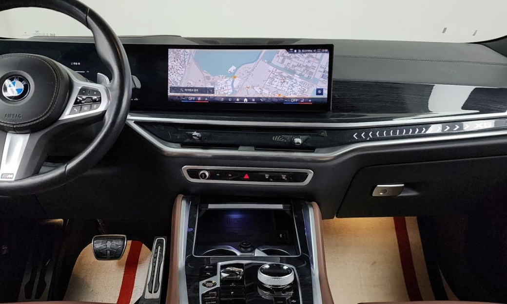 BMW X6 xDrive40i M Sport, 2024