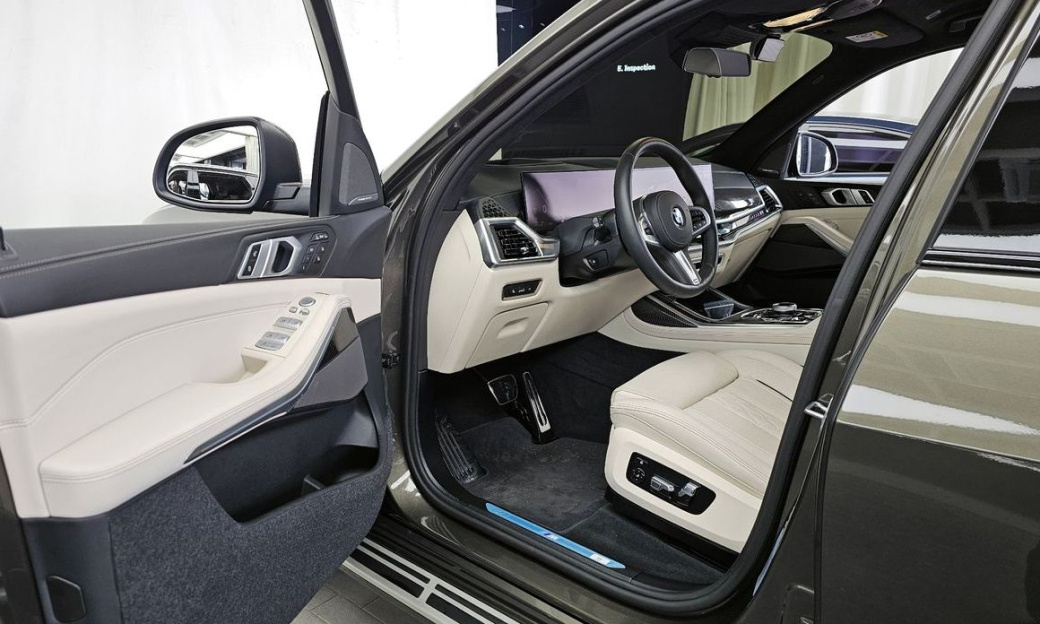 BMW X7 xDrive 40i M Sport 7STR, 2025