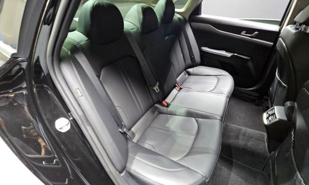 Kia K5 2.0, 2024
