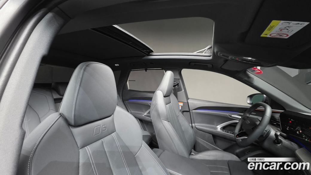 Audi Q5 40 TDI Quattro S Line Black Edition, 2025