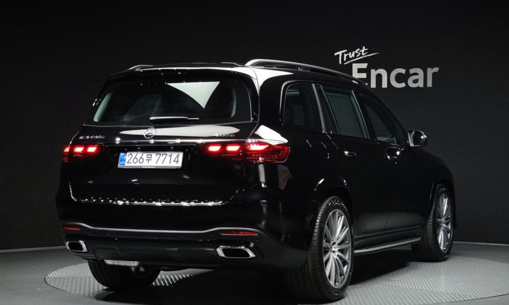 Mercedes-Benz GLS-Class GLS450d 4MATIC, 2026