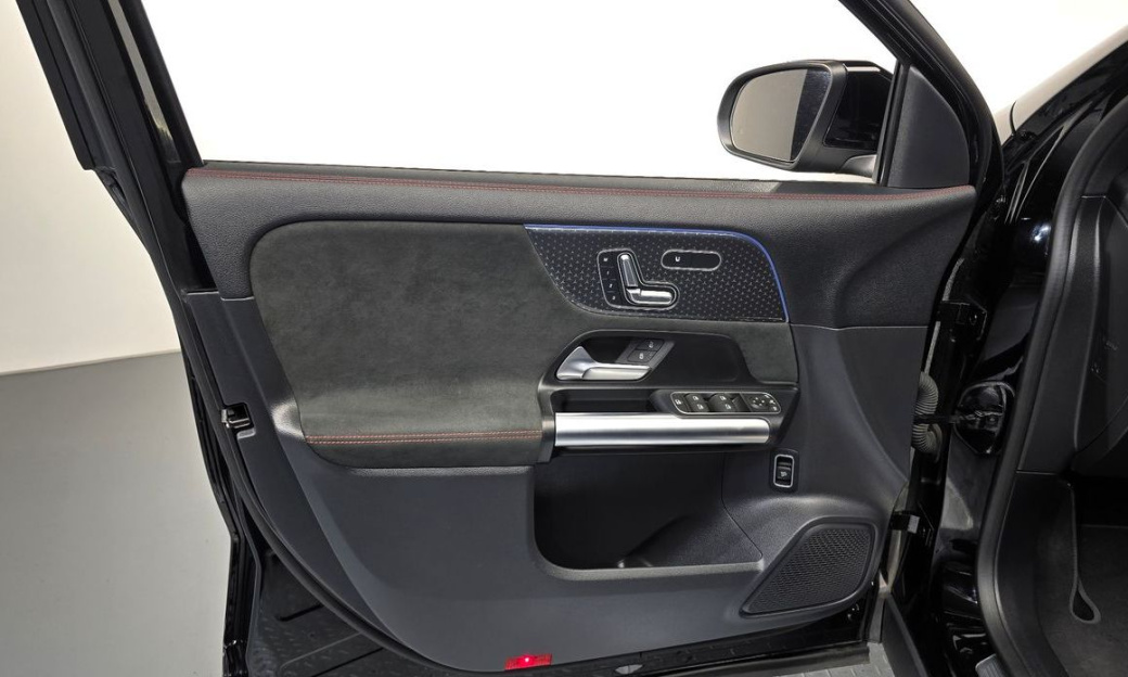 Mercedes-Benz GLA-Class GLA250 4MATIC, 2024