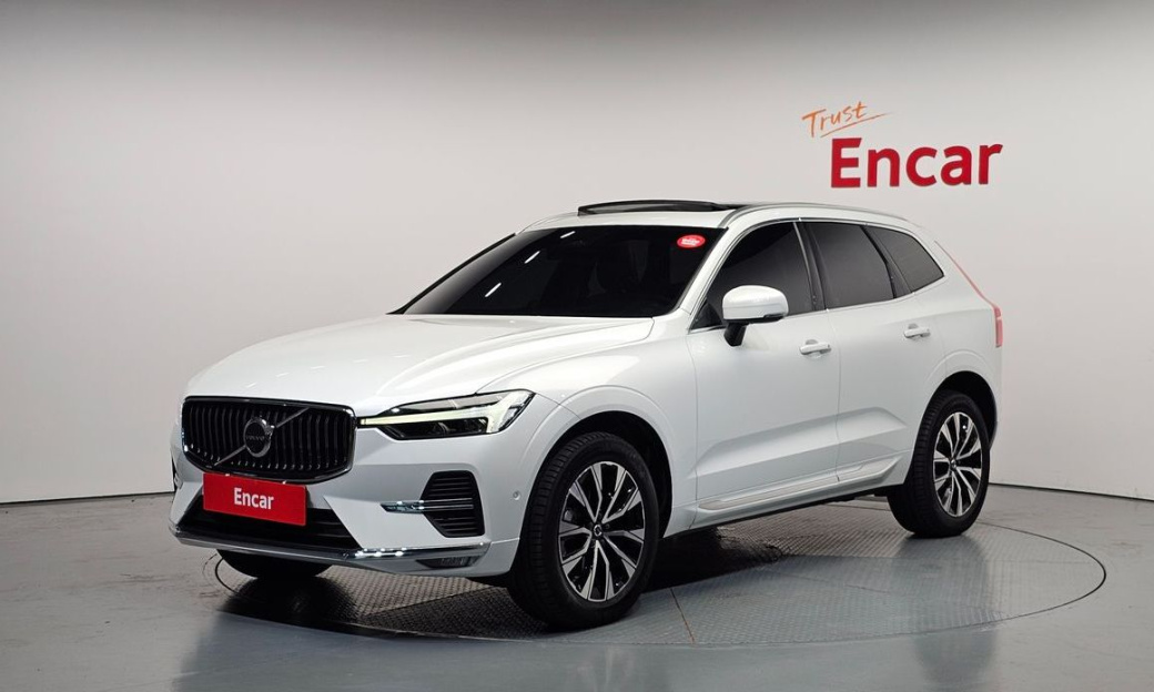 Volvo XC60 B5 Ultimate Bright, 2023