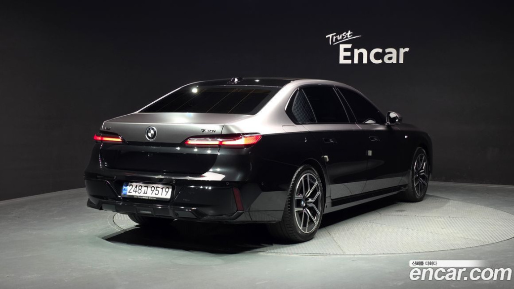 BMW 7-Series 740i xDrive M Sport, 2024