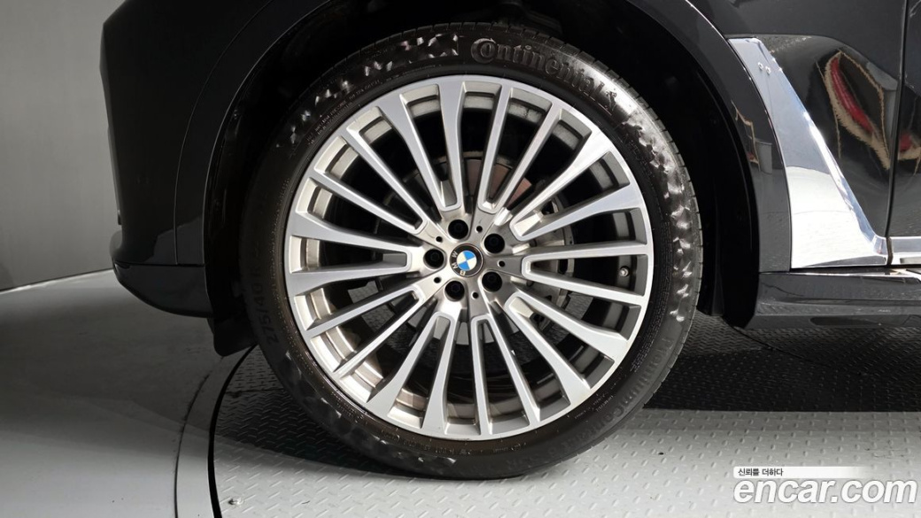 BMW X7 xDrive 40i Design Pure Excellence 6-Seater, 2022