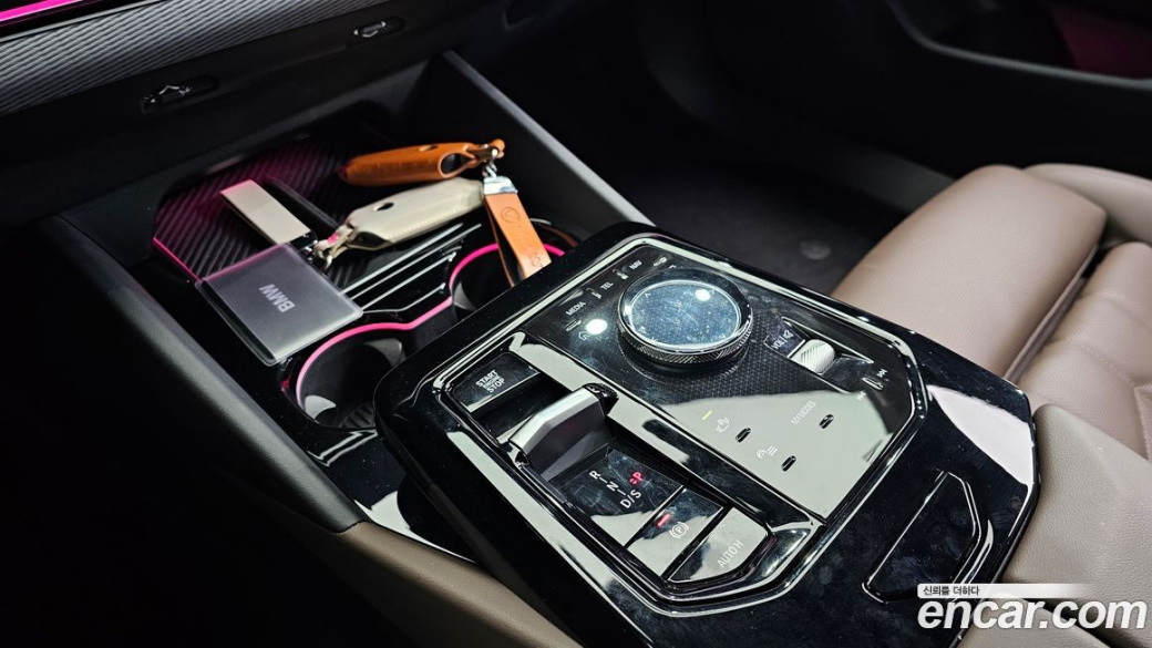 BMW 5-Series 523d M Sport, 2025