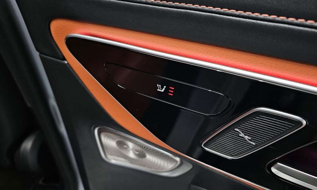 Mercedes-Benz GLC-Class GLC 300 4MATIC Avantgarde, 2025