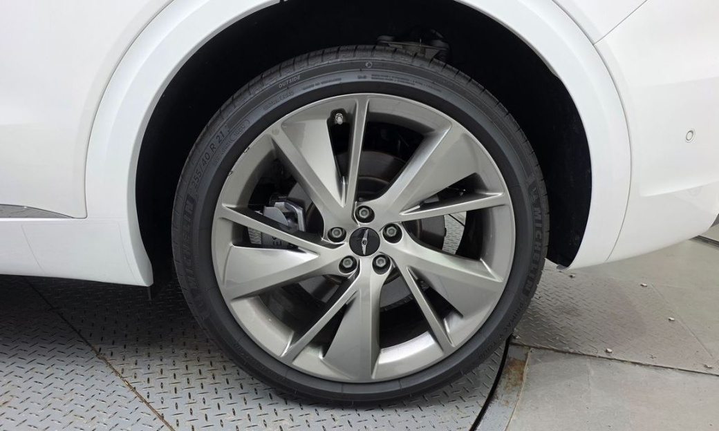 Genesis GV70 2.5T Gasoline AWD, 2025
